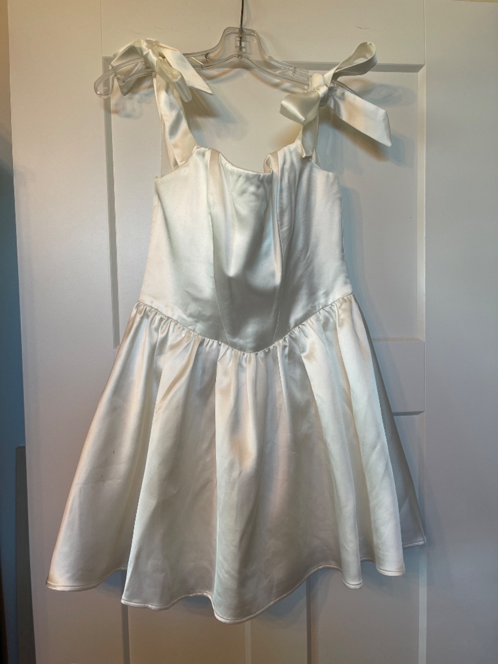 MESHKI Satin Strapless tie-sleeve mini bachelorette dress size M